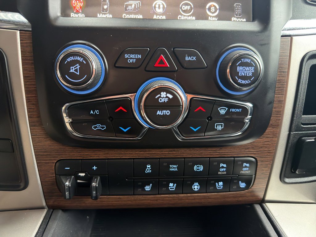 Used 2017 RAM 2500 Laramie w/ Convenience Group image 30