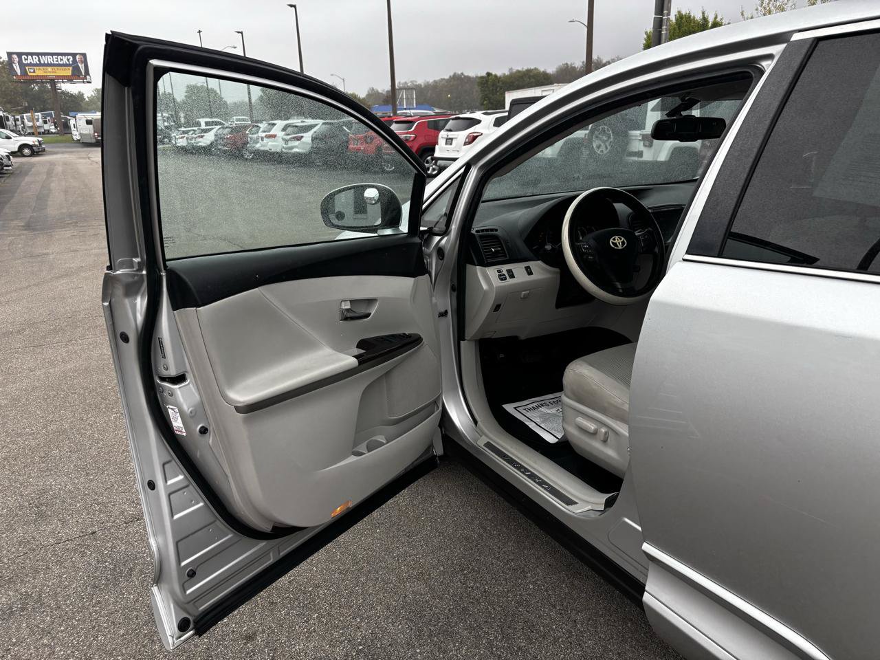 Used 2011 Toyota Venza AWD w/ Convenience Pkg image 15