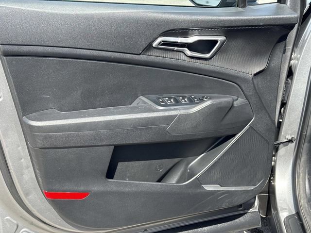 Certified 2023 Kia Sportage LX image 11