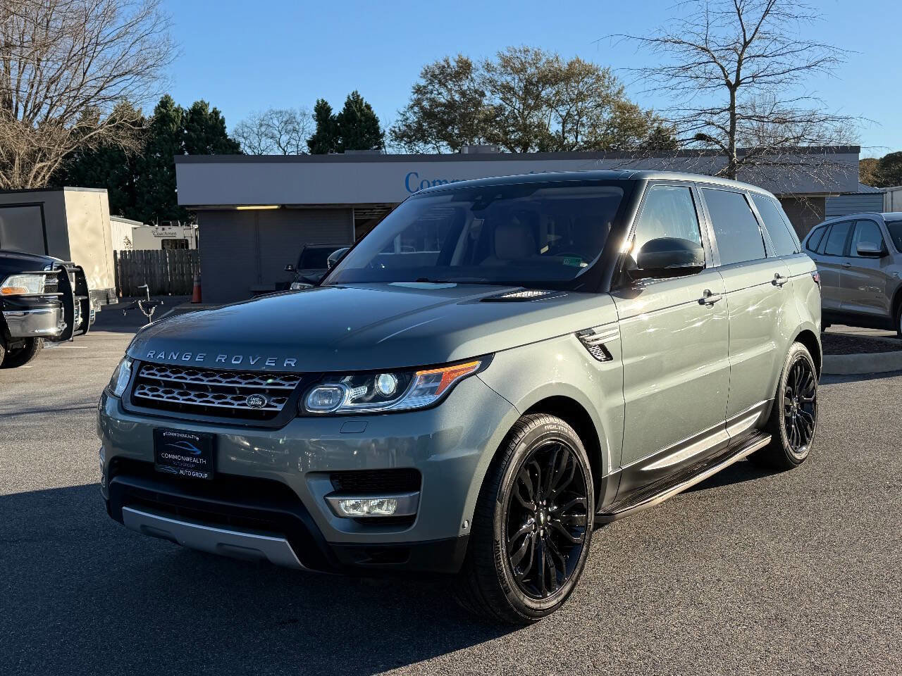 Used 2017 Land Rover Range Rover Sport HSE AWD/4WD image 17