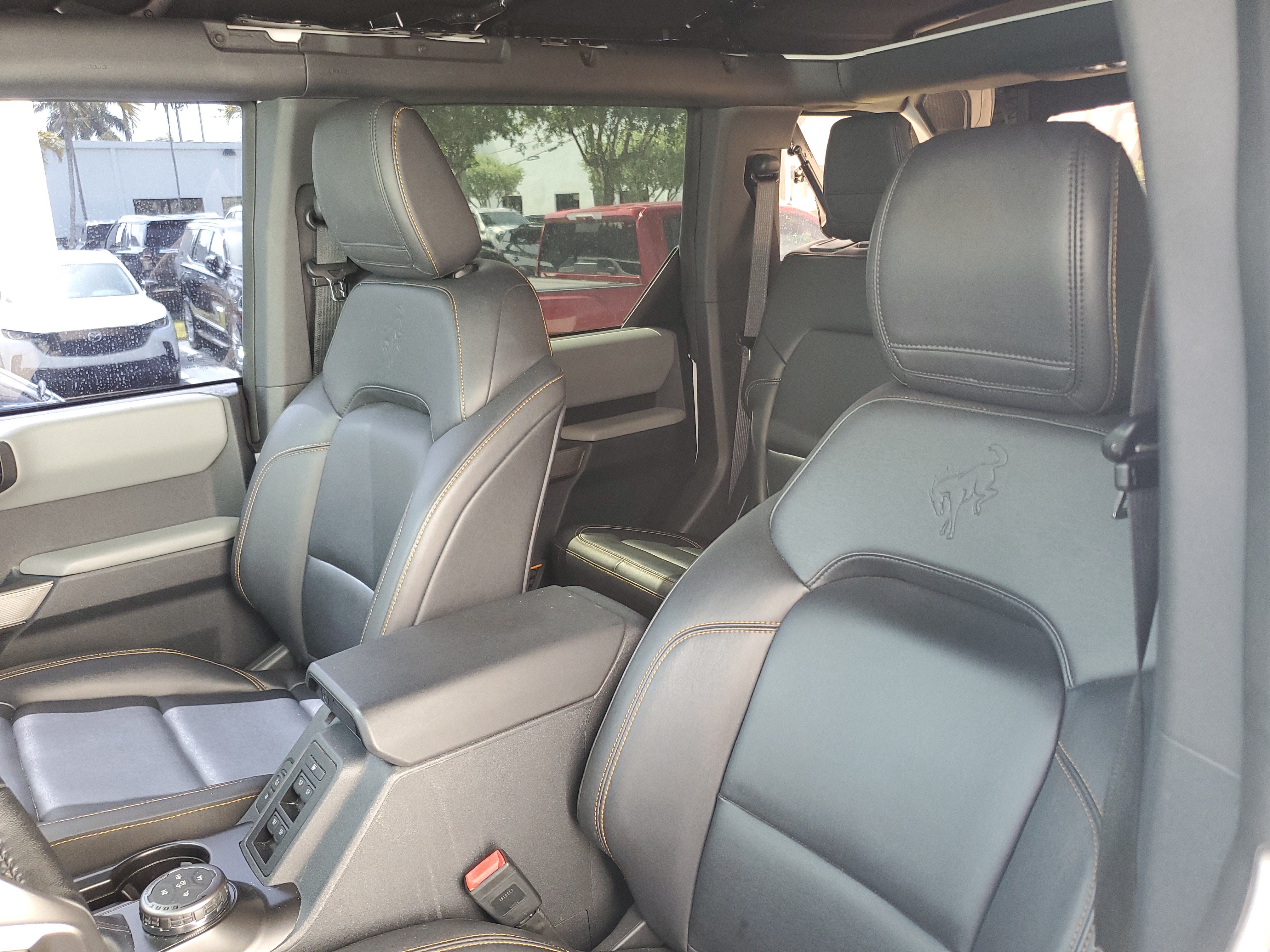Used 2023 Ford Bronco Badlands AWD/4WD image 18
