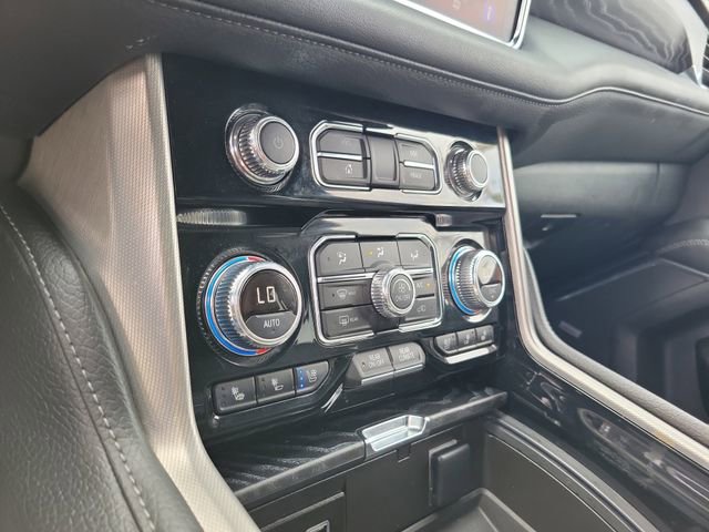 Used 2023 GMC Yukon Denali AWD/4WD image 22