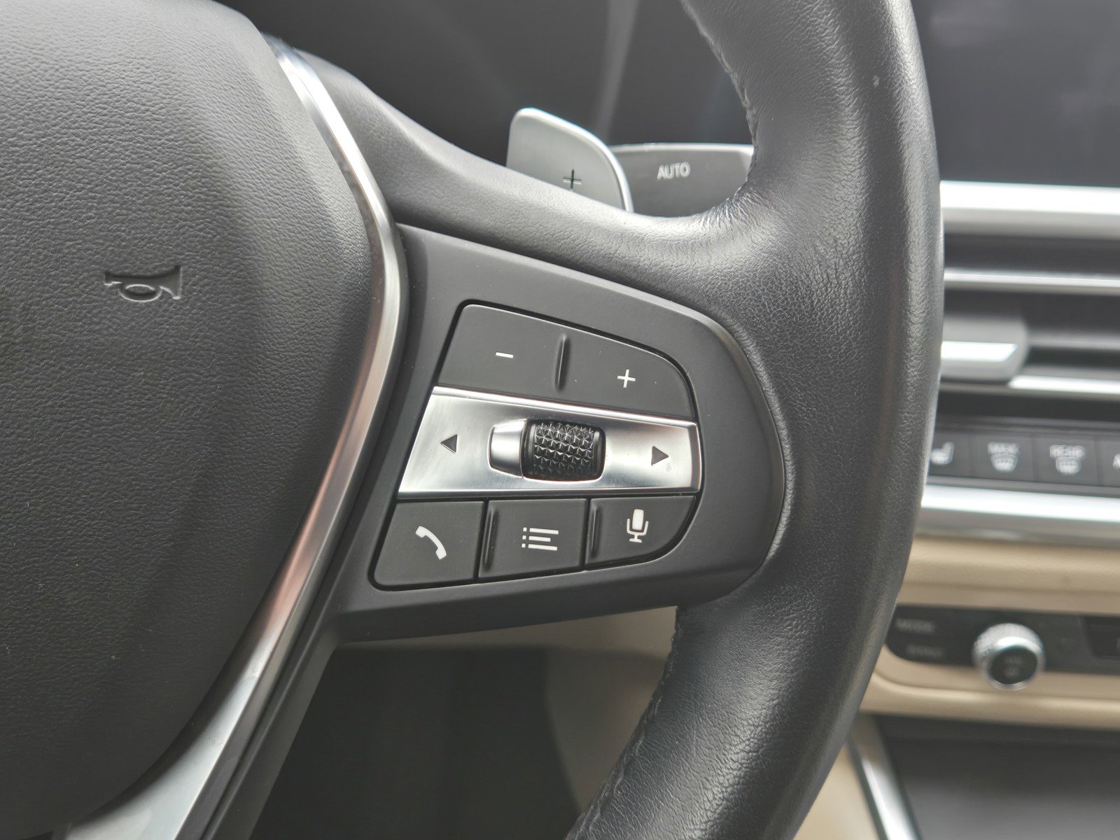 Used 2022 BMW 330e image 21