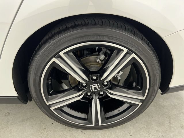 Used 2024 Honda Accord Sport image 32