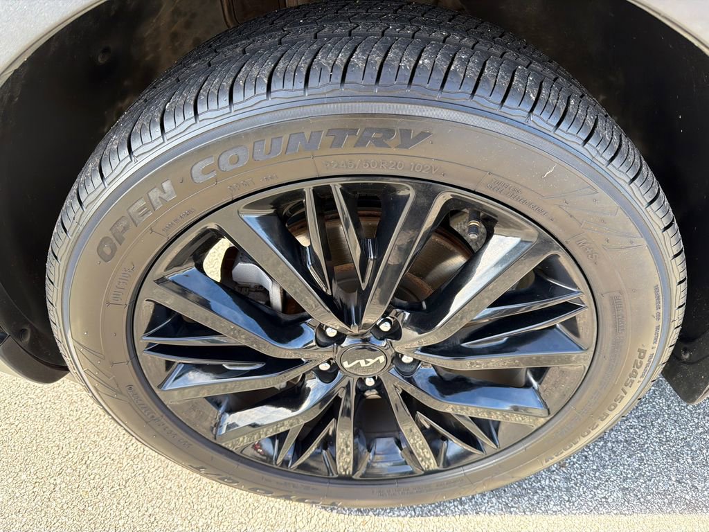 Used 2022 Kia Telluride SX w/ SX Prestige Package image 11