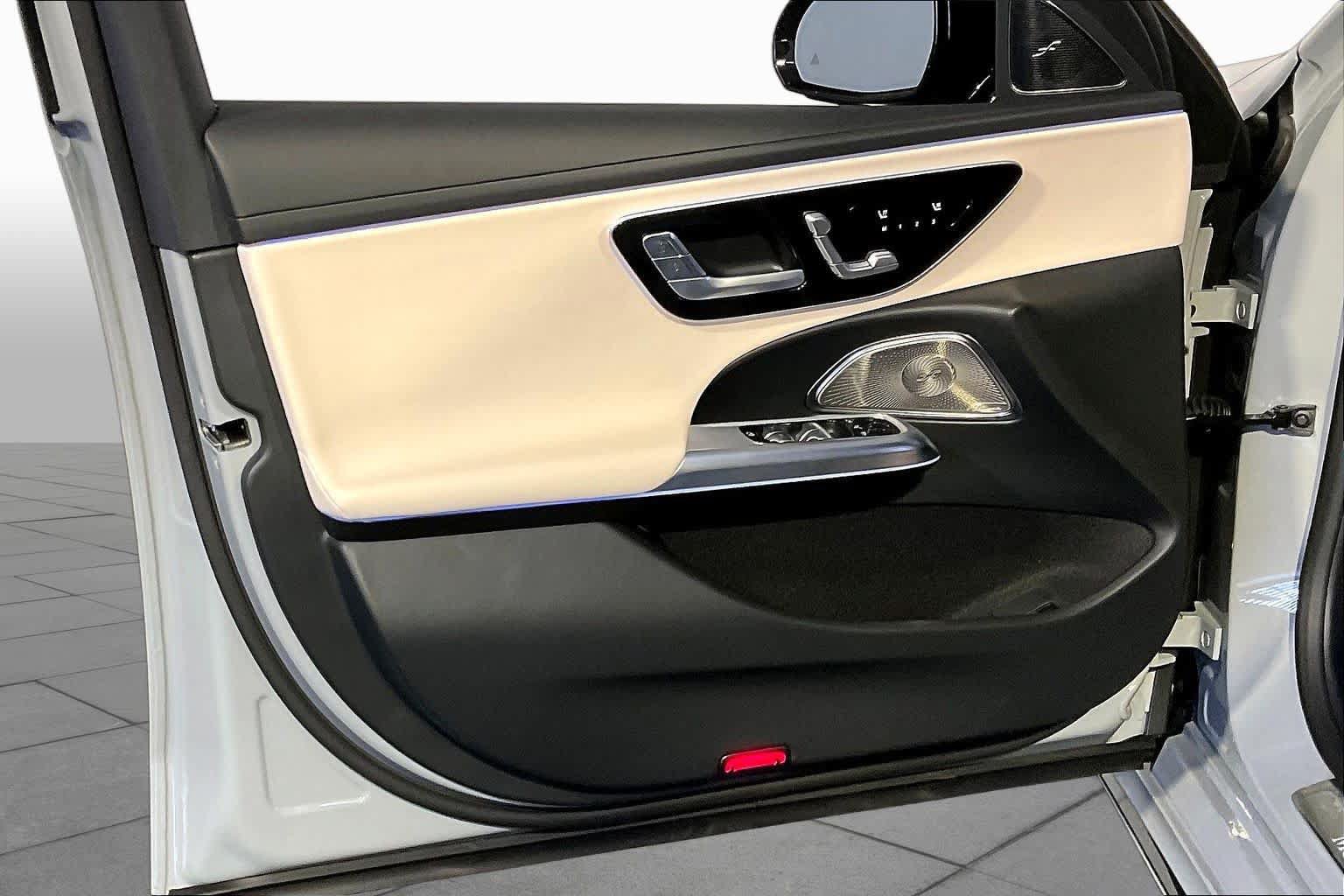 New 2027 Mercedes-Benz E 450 4MATIC Sedan image 11