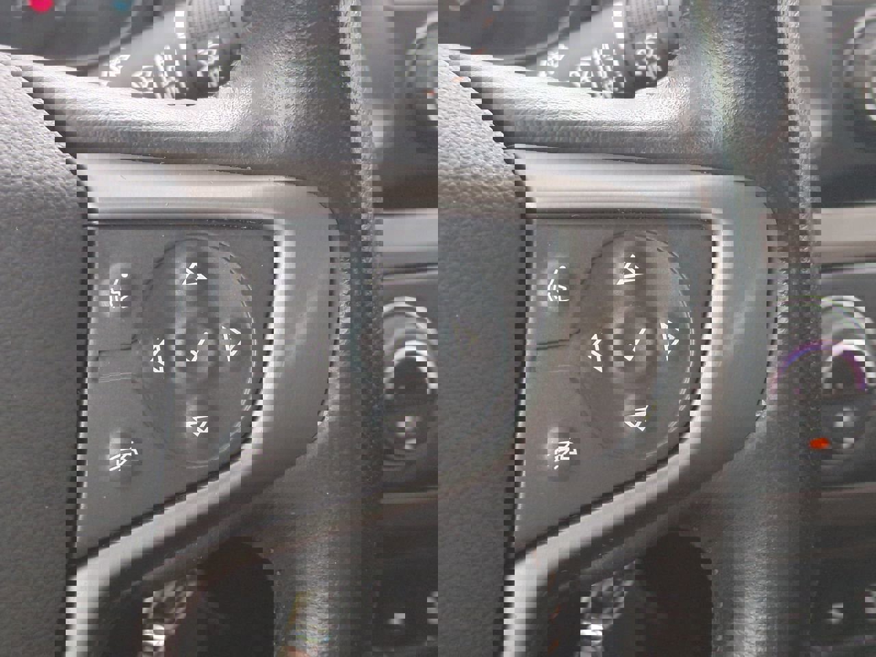 Used 2022 GMC Canyon AT4 w/ Trailering Package image 24