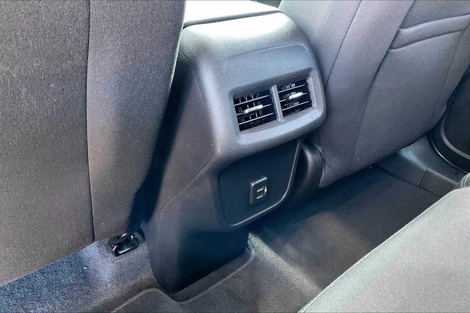 Certified 2022 Chevrolet Equinox LT FWD image 33