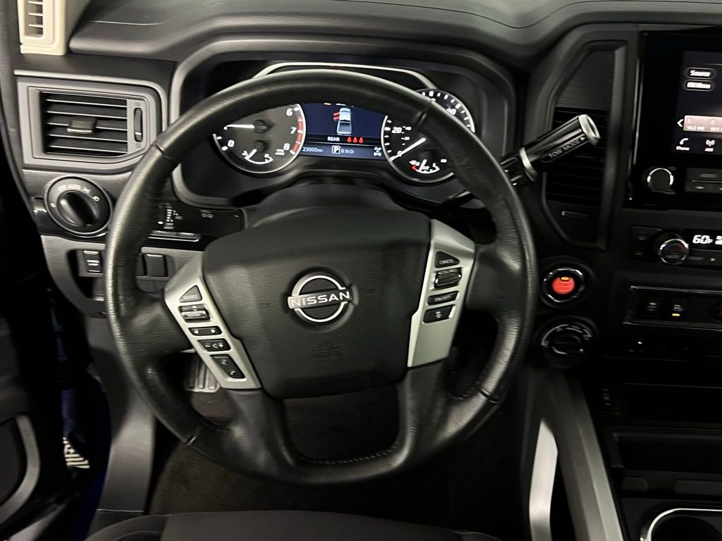 Used 2024 Nissan Titan SV w/ SV Convenience Package image 13