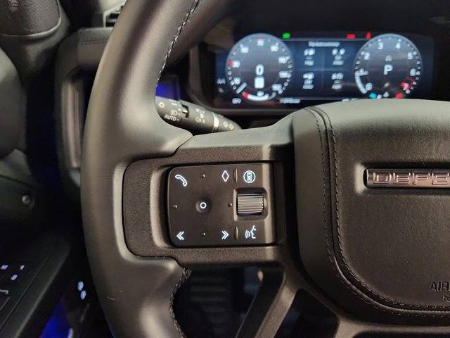 Used 2025 Land Rover Defender 110 X image 27