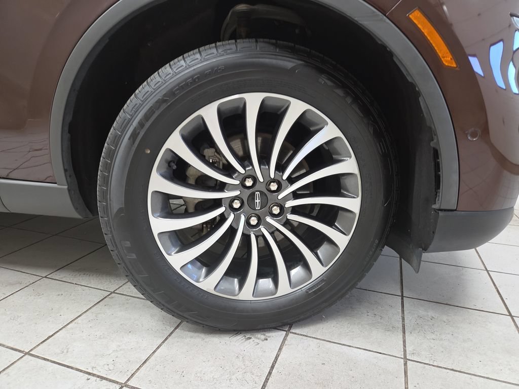 Used 2020 Lincoln Aviator Reserve w/ Equipment Group 201A AWD/4WD image 8
