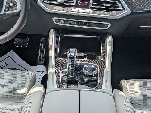Used 2023 BMW X6 M50i w/ Executive Package image 18