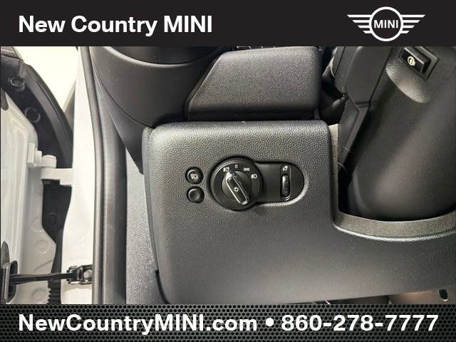 Certified 2024 MINI Cooper S w/ MINI Resolute Edition FWD image 13