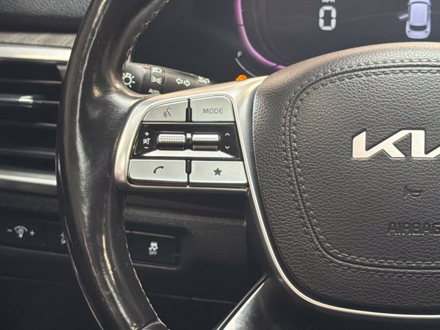 Used 2023 Kia Telluride EX w/ EX Captain's Chair Package AWD/4WD image 22