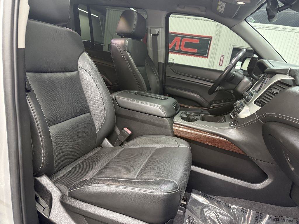 Used 2020 GMC Yukon XL SLT AWD/4WD image 48