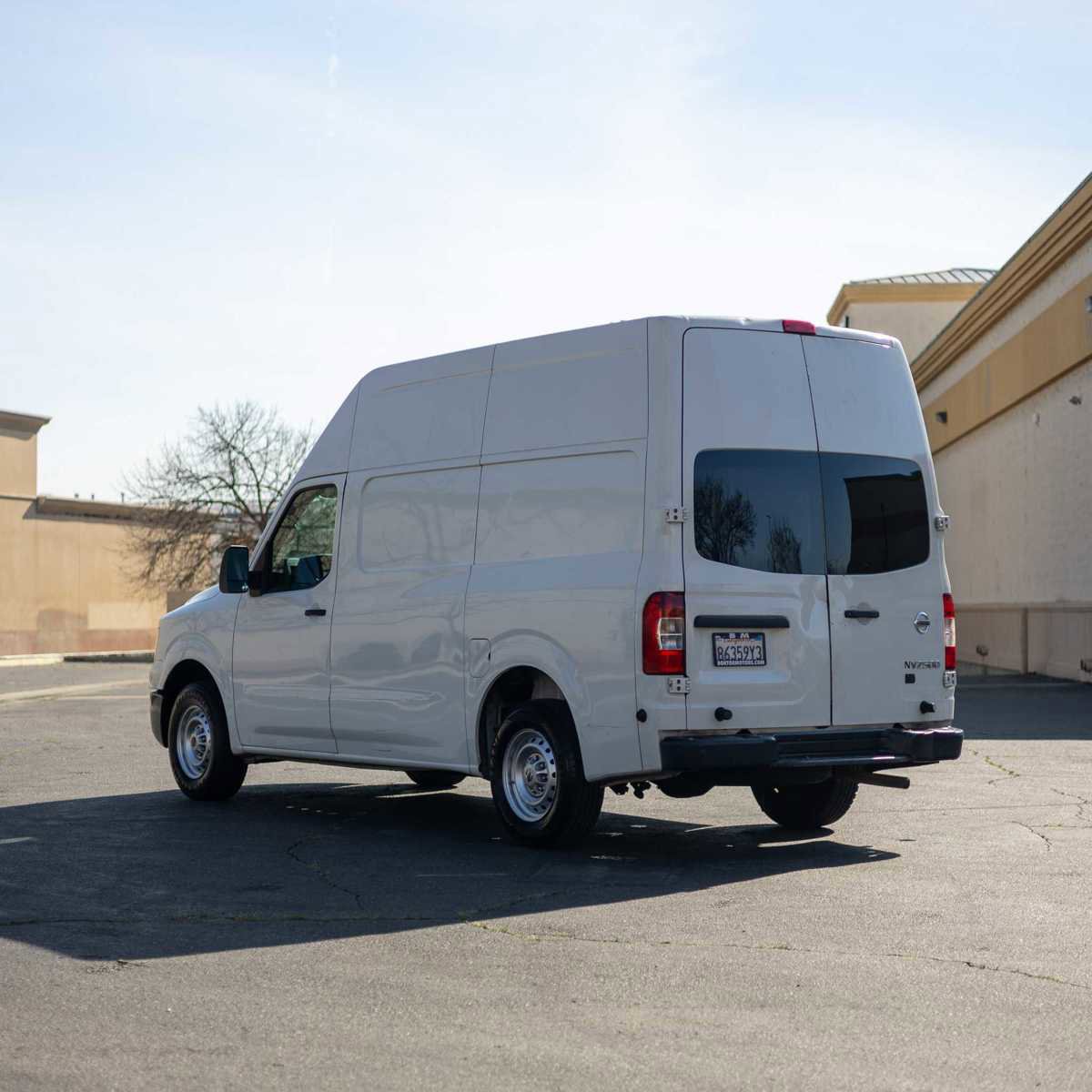 Used 2016 Nissan NV 2500 S w/ Back Door Glass Package image 5