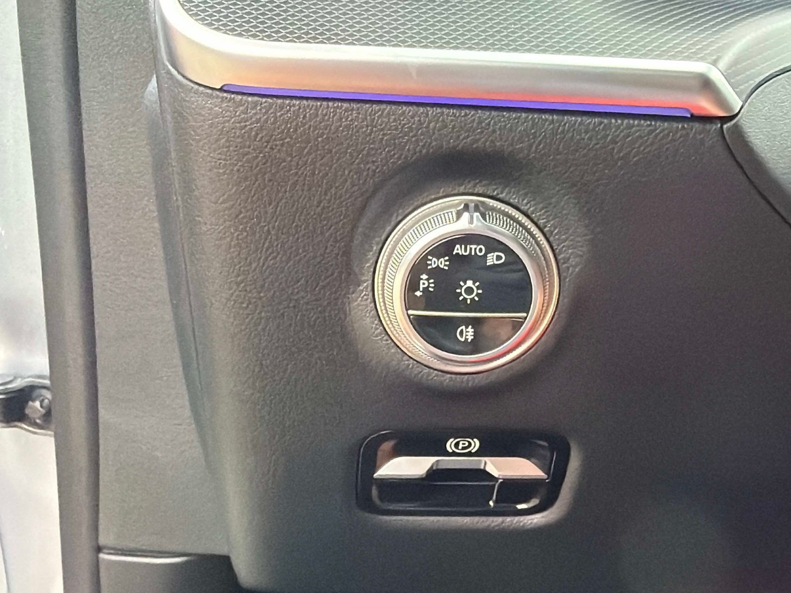 New 2026 Mercedes-Benz C 43 AMG 4MATIC Sedan image 28