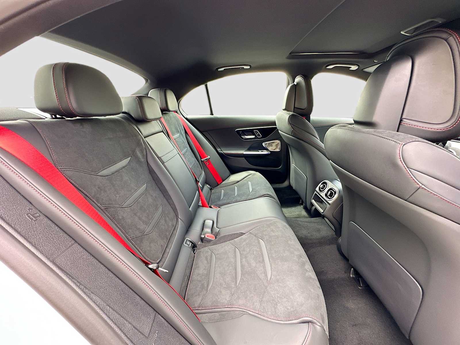 Used 2026 Mercedes-Benz C 43 AMG 4MATIC Sedan image 27