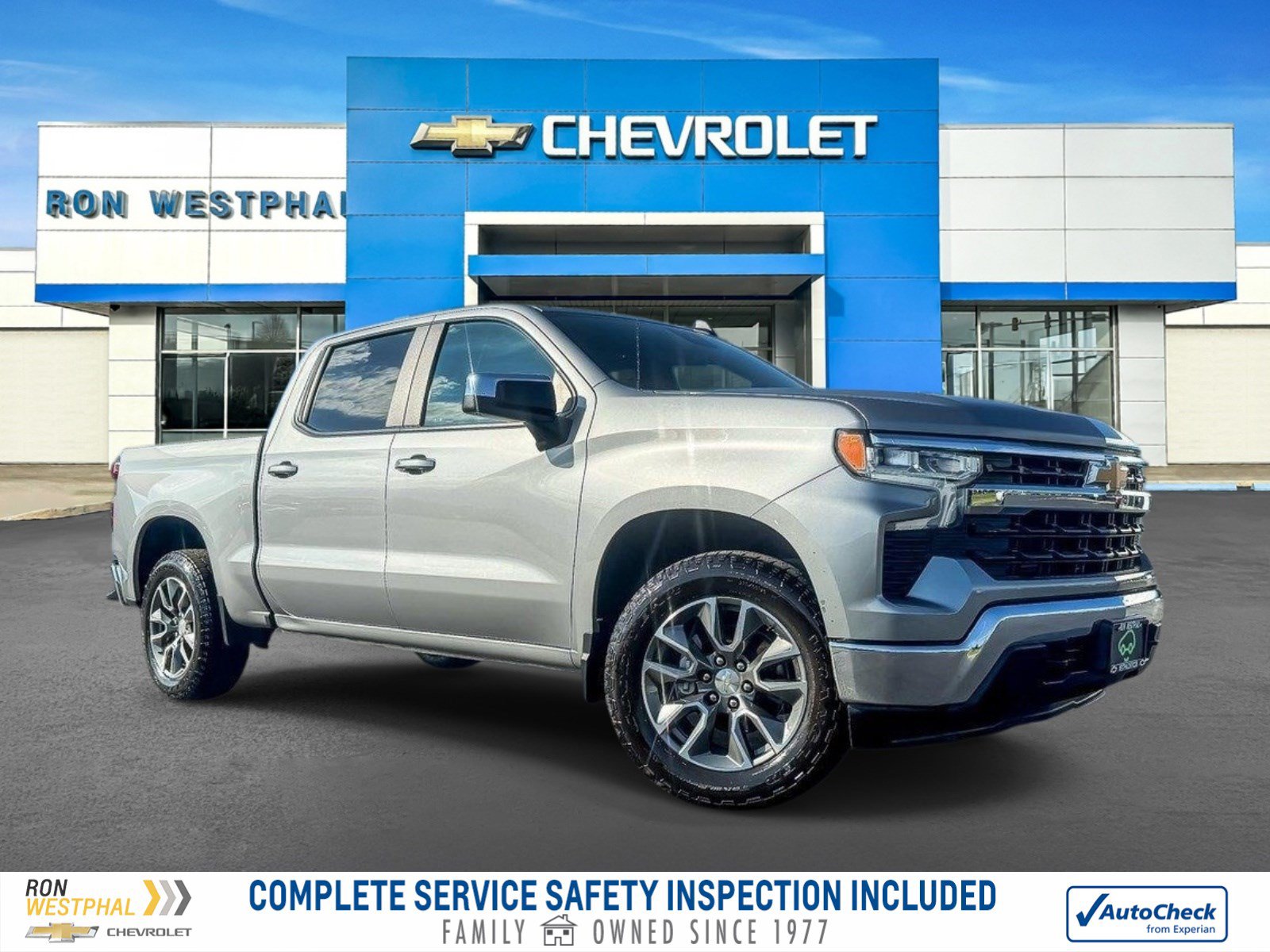 Certified 2024 Chevrolet Silverado 1500 LT AWD/4WD image 1