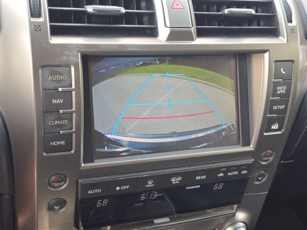 Used 2014 Lexus GX 460 w/ Premium Package AWD/4WD image 14