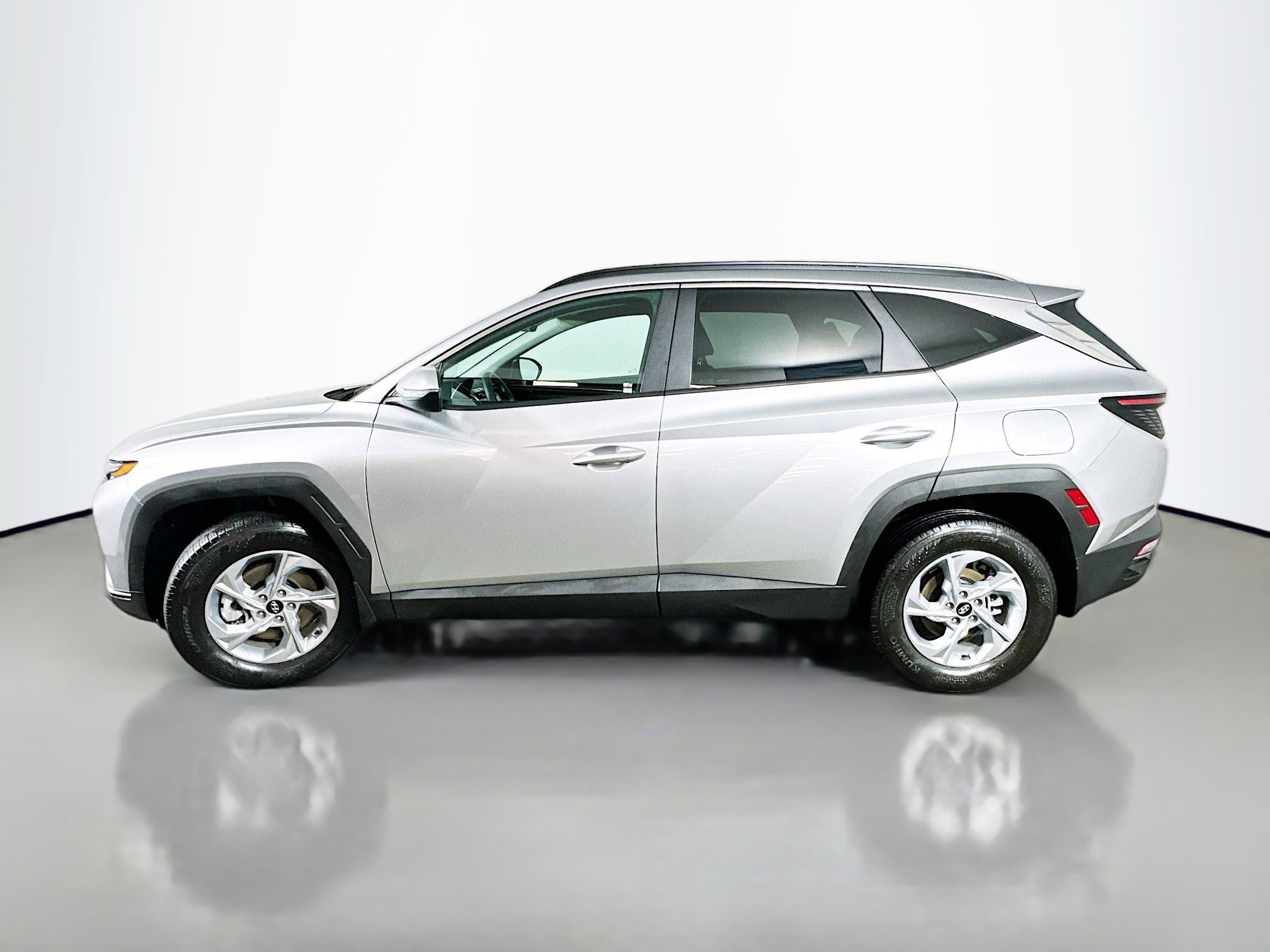 Used 2023 Hyundai Tucson SEL AWD/4WD image 4