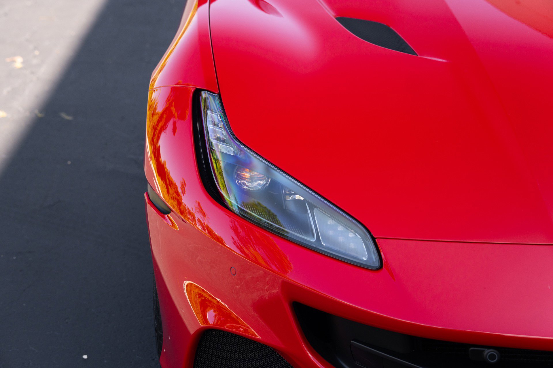 Used 2023 Ferrari Portofino M RWD image 13