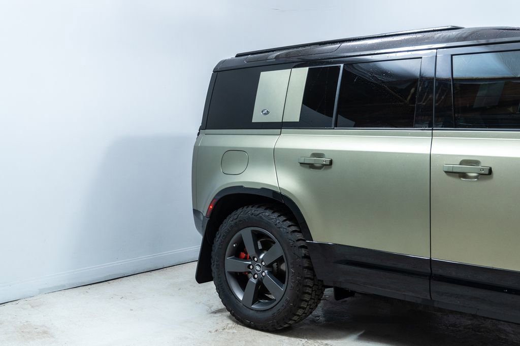 Used 2020 Land Rover Defender 110 X AWD/4WD image 11