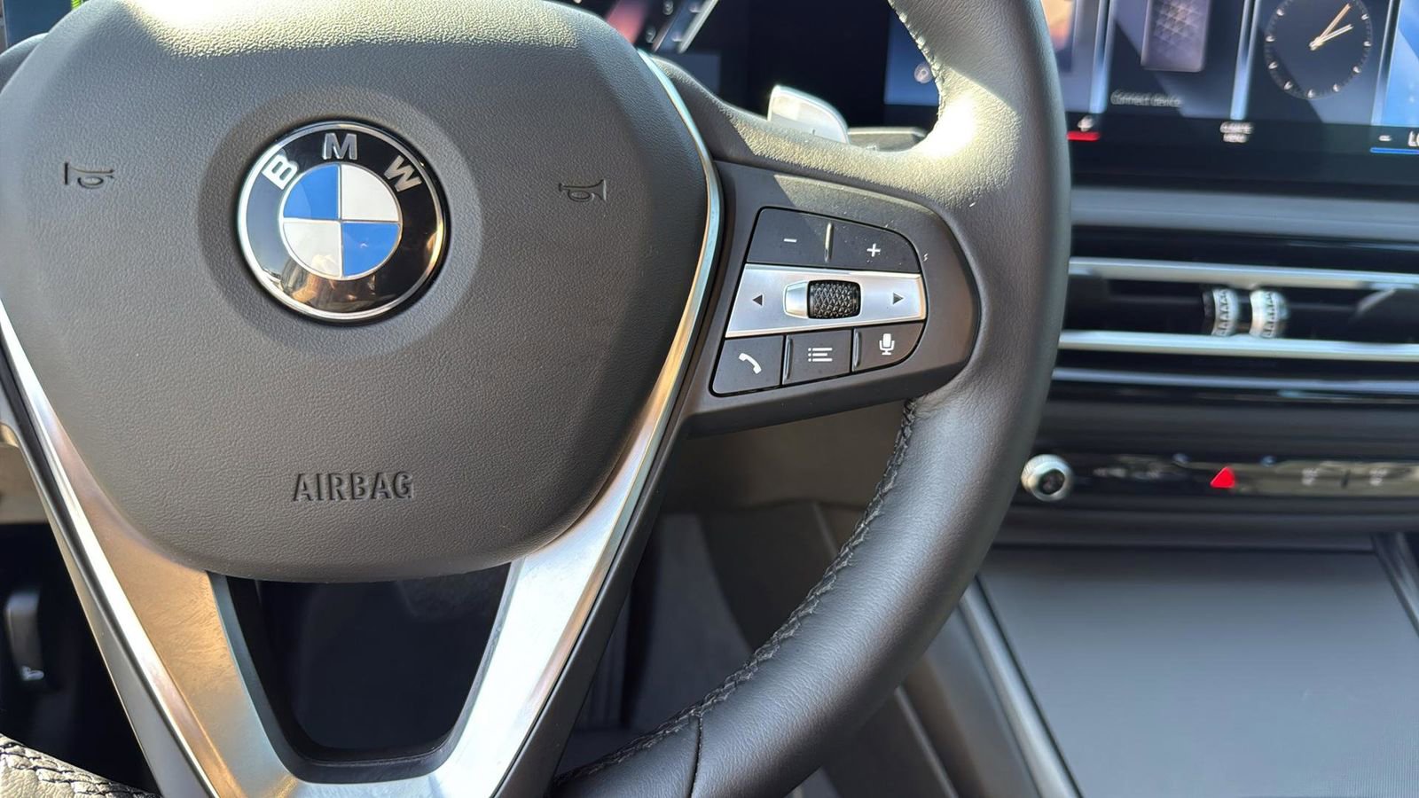 Used 2024 BMW 230i Coupe image 18