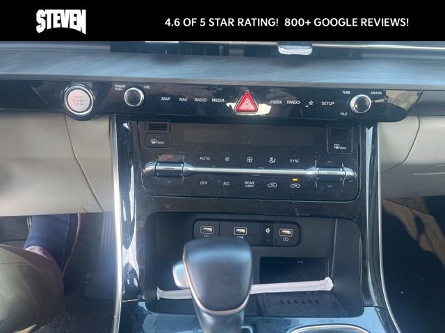 Used 2024 Kia Carnival EX image 13