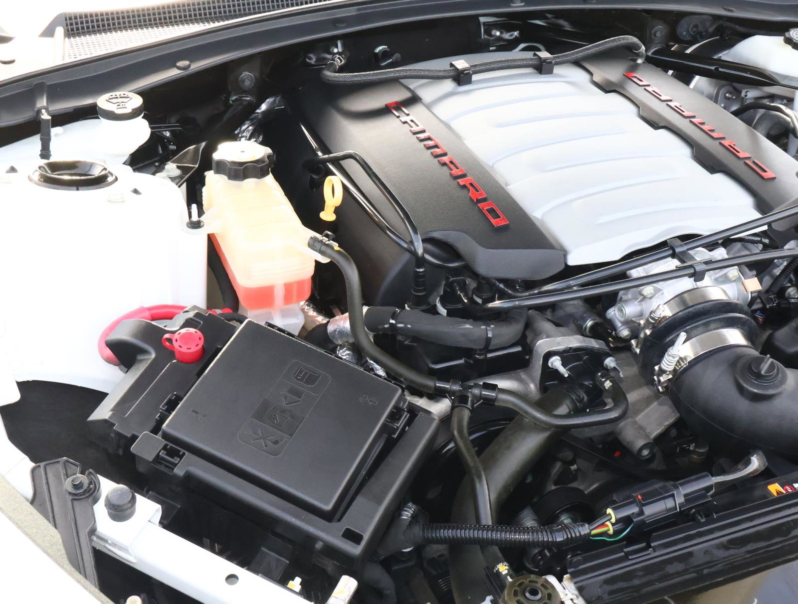 Used 2021 Chevrolet Camaro SS image 21