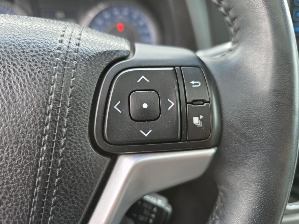 Used 2015 Toyota Sienna Limited Premium AWD/4WD image 9