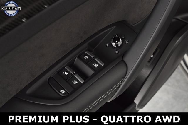 Used 2018 Audi SQ5 Premium Plus w/ Navigation Package image 18