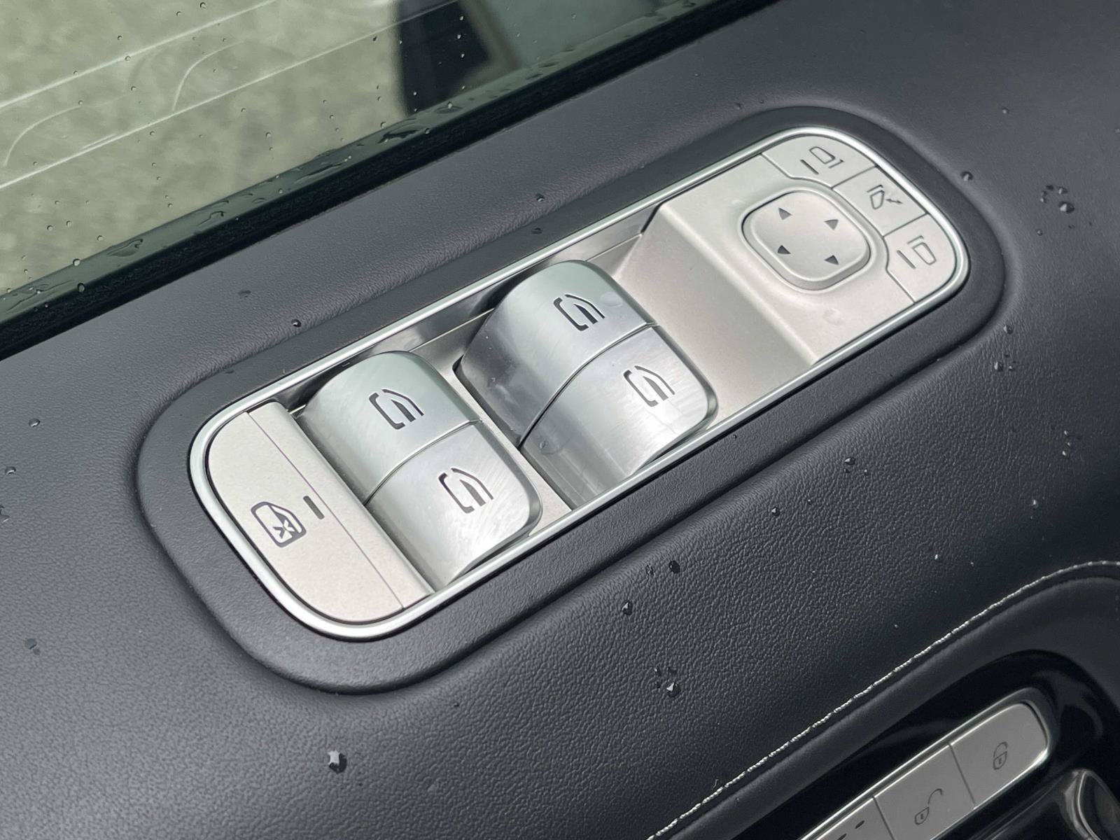 Certified 2024 Mercedes-Benz G 63 AMG 4MATIC image 32