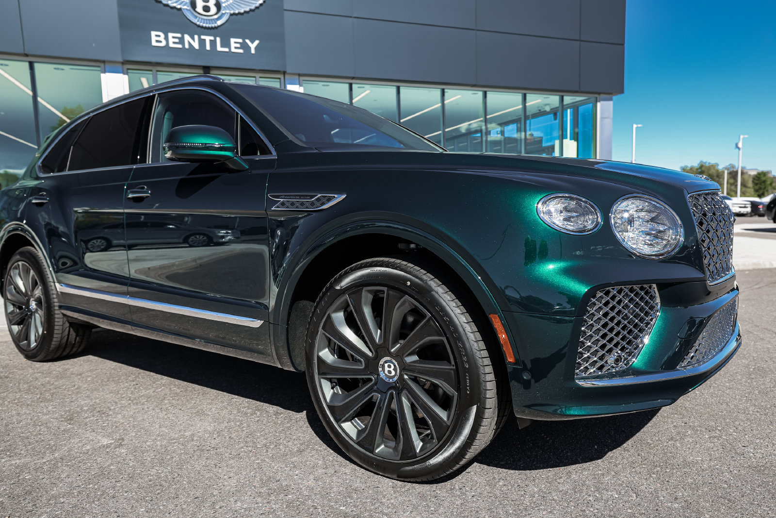 New 2027 Bentley Bentayga AWD/4WD image 19