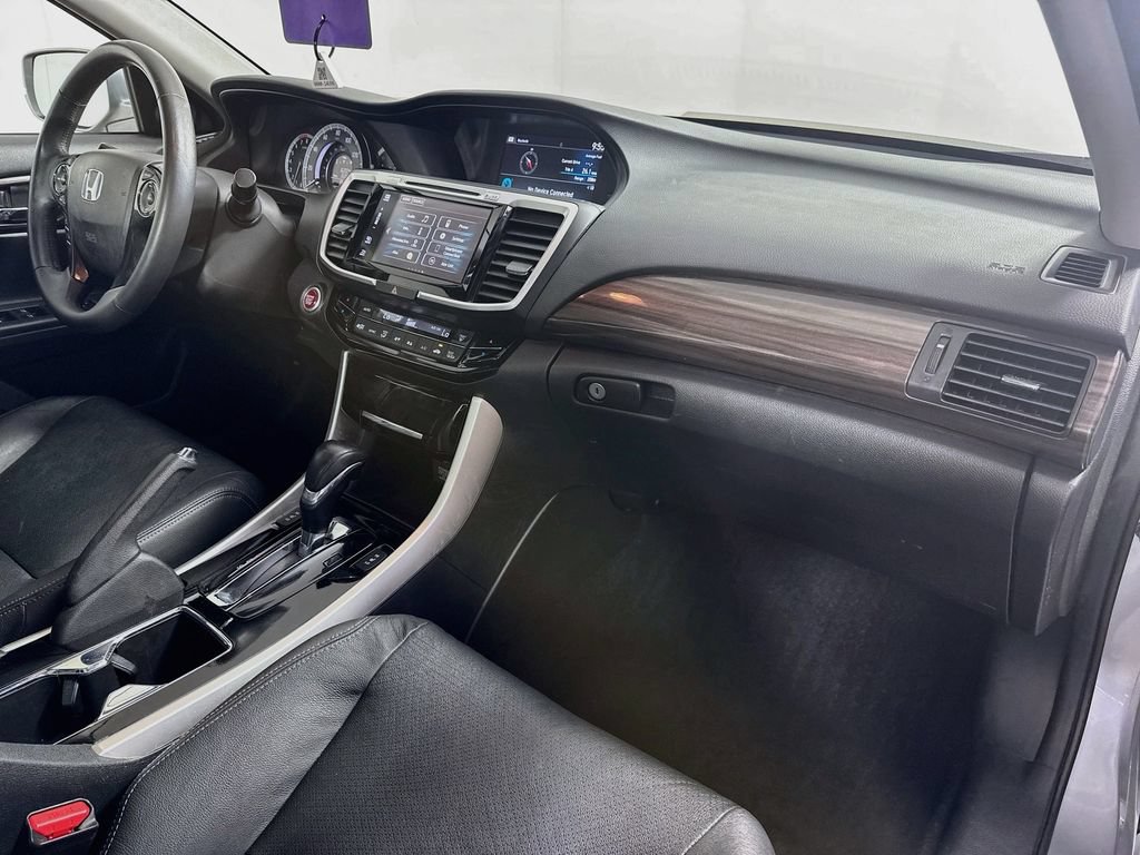 Used 2016 Honda Accord EX-L image 36