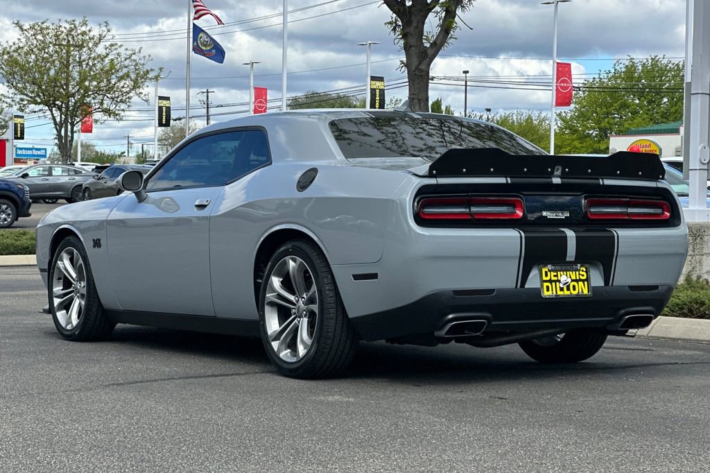 Used 2020 Dodge Challenger R/T RWD image 6