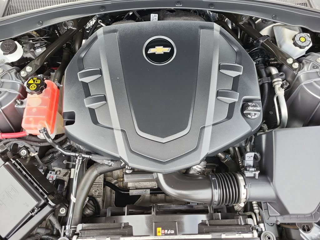Used 2020 Chevrolet Camaro LT RWD image 16