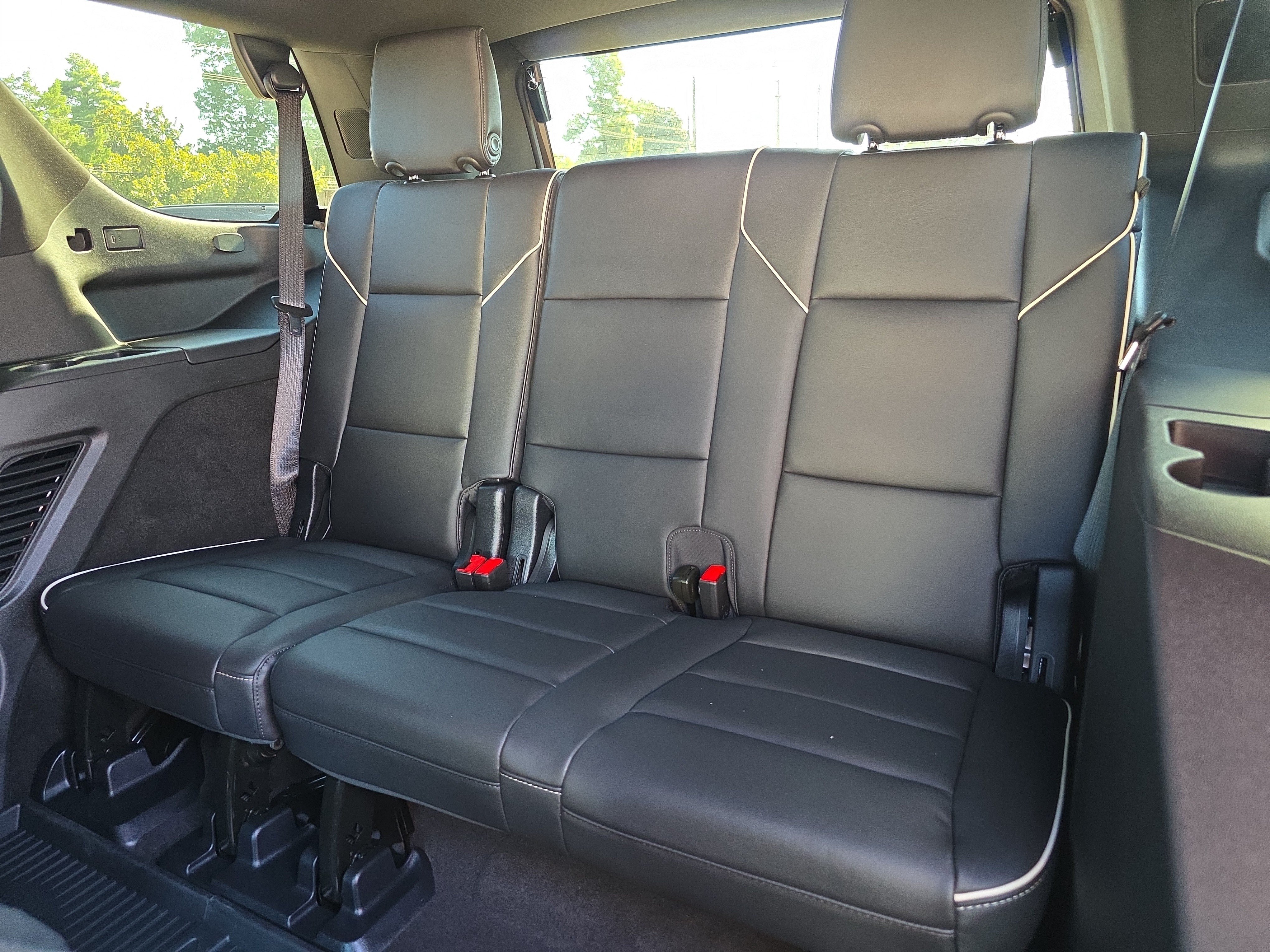 Used 2025 Cadillac Escalade Sport w/ Touring Package AWD/4WD image 12