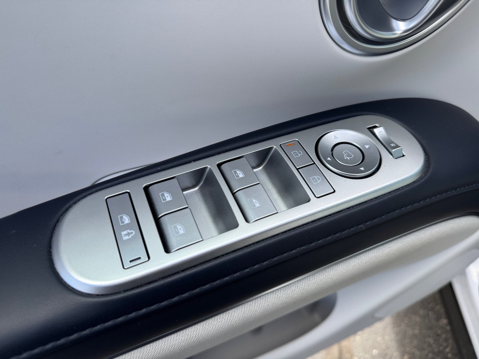 New 2026 Hyundai Palisade Calligraphy AWD/4WD image 19