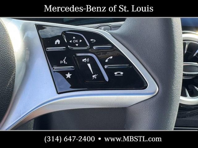New 2026 Mercedes-Benz GLB 250 4MATIC image 14