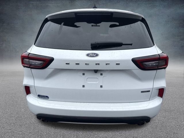 Used 2023 Ford Escape ST-Line Select AWD/4WD image 4