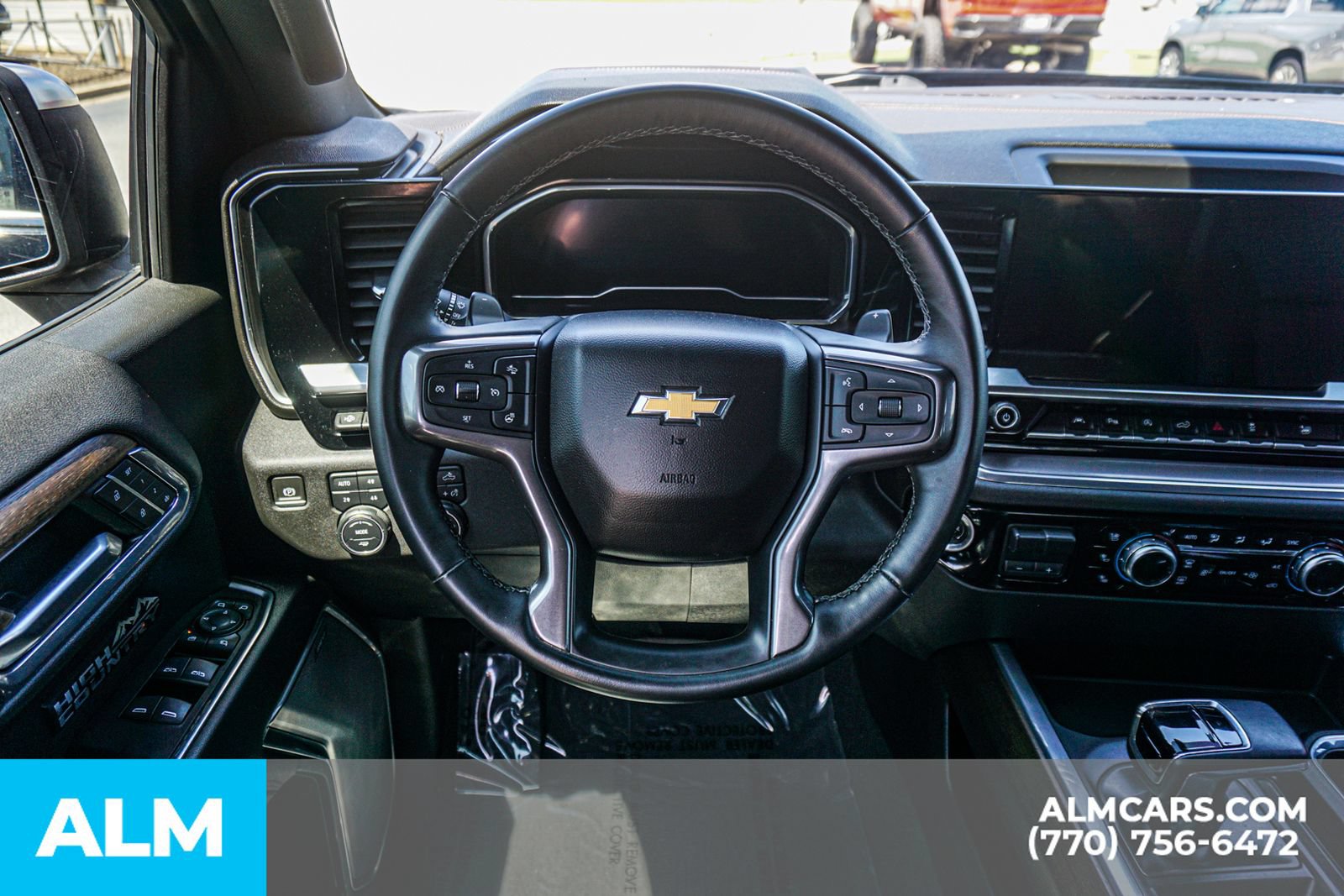Used 2023 Chevrolet Silverado 1500 High Country w/ High Country Premium Package AWD/4WD image 30