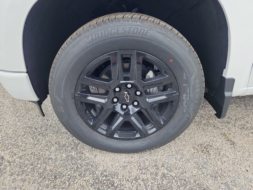 New 2026 Chevrolet Silverado 1500 RST w/ Texas Edition Plus image 10