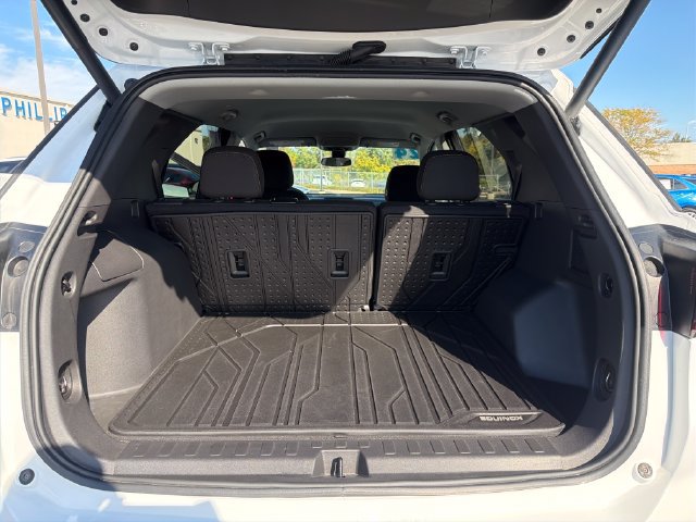 Certified 2024 Chevrolet Equinox LT w/ LPO, Floor Liner Package FWD image 22