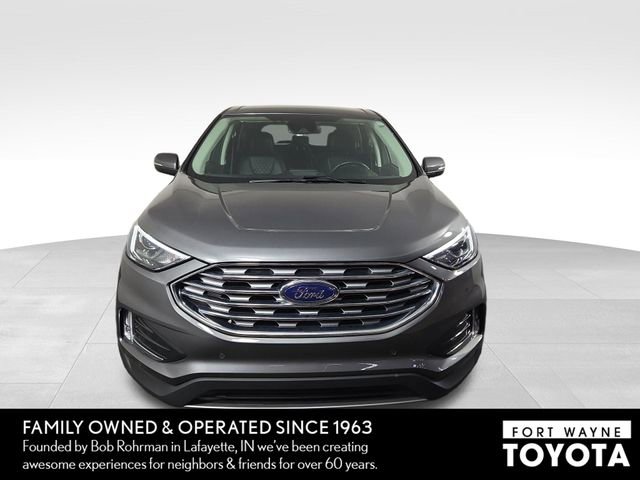 Used 2024 Ford Edge Titanium AWD/4WD image 3