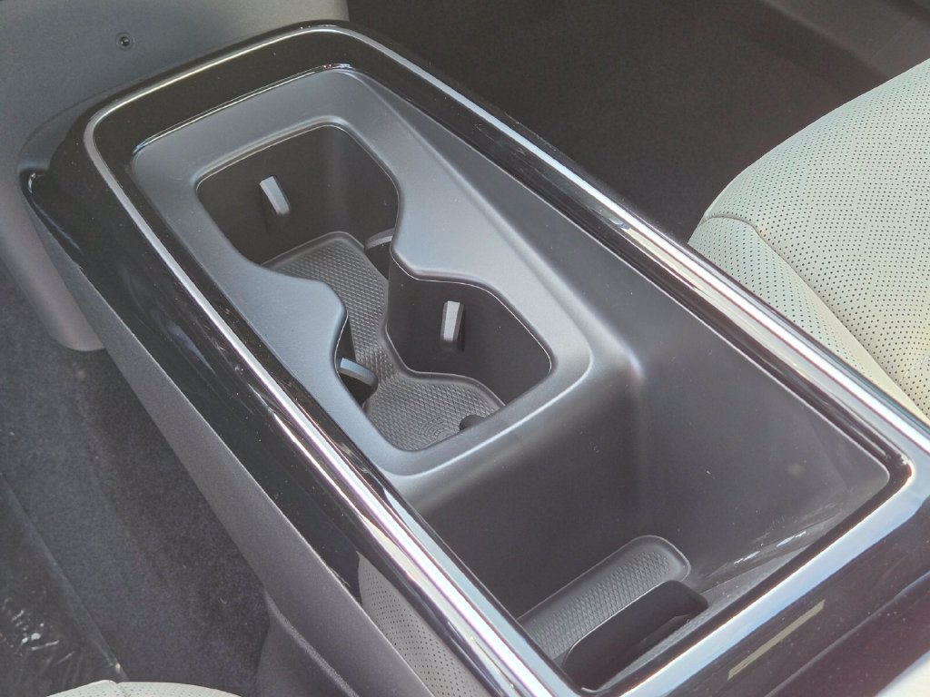 New 2026 Volkswagen ID.4 Pro S AWD/4WD image 14