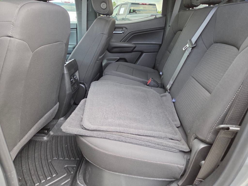 Used 2025 Chevrolet Colorado LT w/ Advanced Trailering Package RWD image 18
