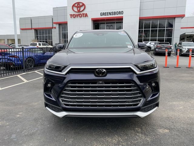 Used 2024 Toyota Grand Highlander AWD Hybrid image 3