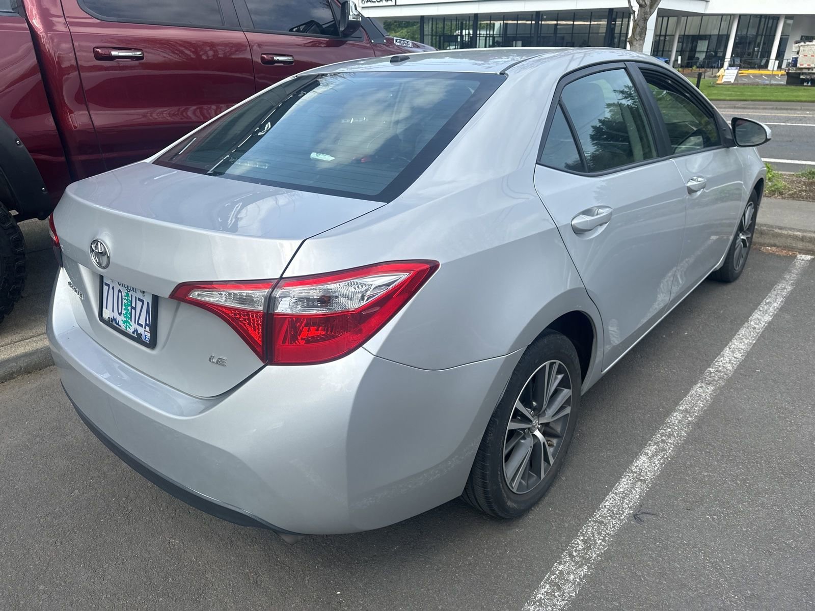 Used 2016 Toyota Corolla LE Premium FWD image 3