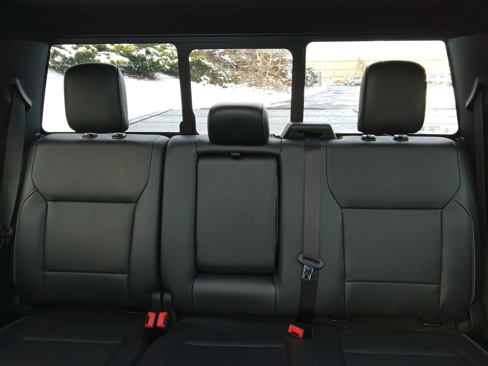 Used 2025 Ford F150 Lariat w/ Equipment Group 502A High image 23